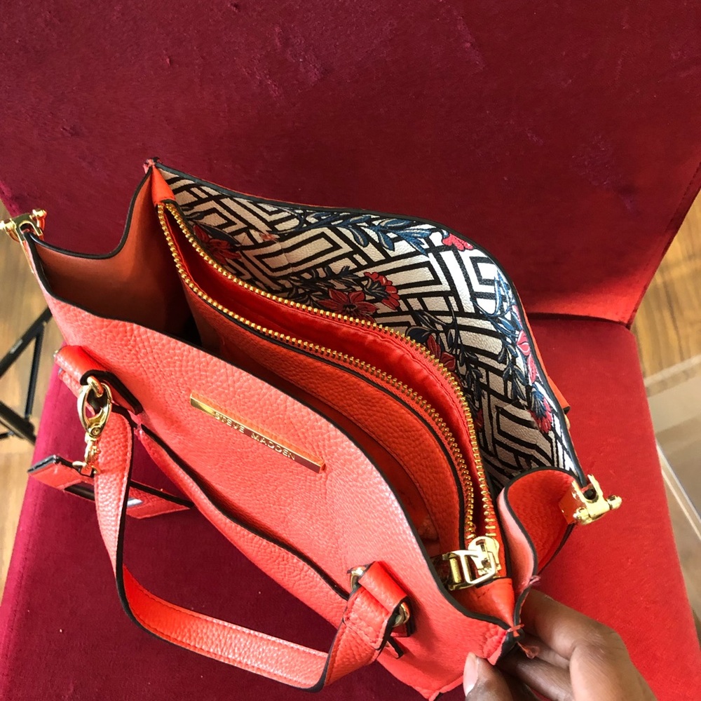 Steve Madden Hand Bag!